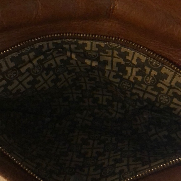 AUTHENTIC Tory Burch Shoulder Bag - Picture 5 of 6